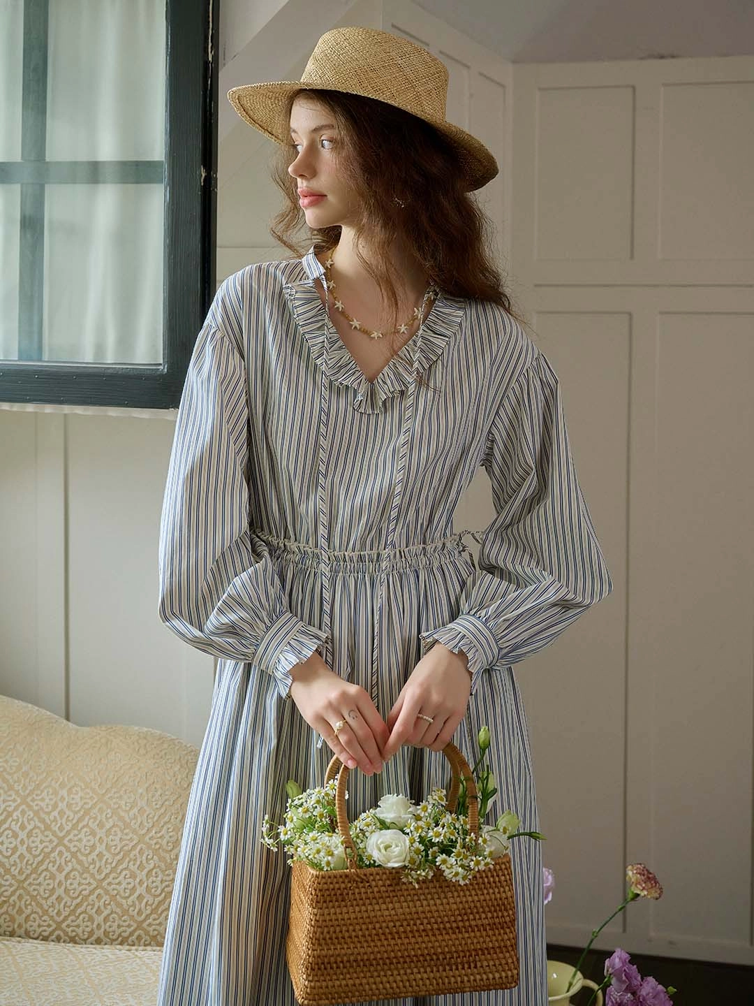 HeatReflective Lining StaticResistantTextile Rhea Trimmed Lace-up V-neck Striped Trimmed Sleeves Dress