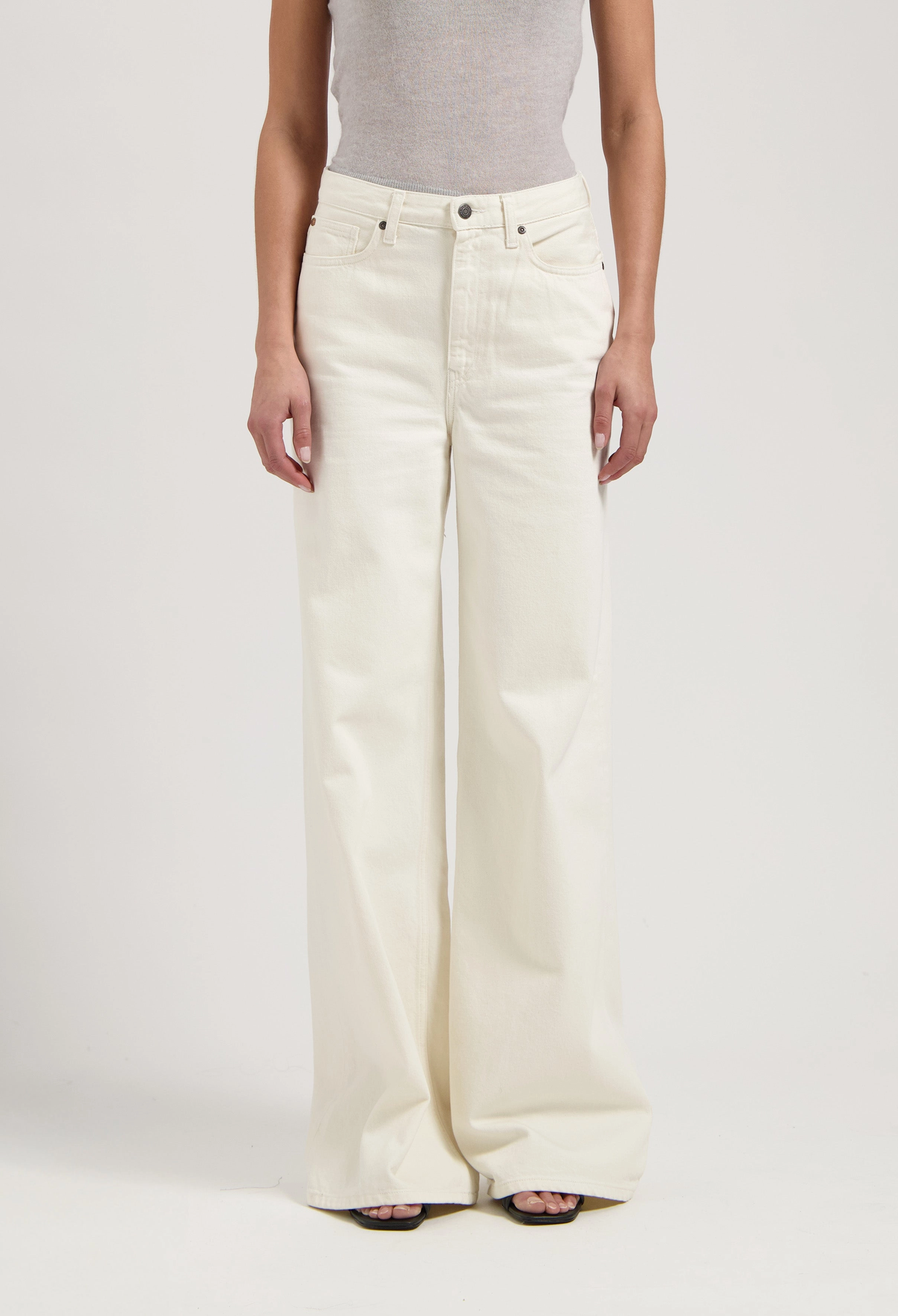 Sara High Loose Flow - Natural Friend Vibe TensionAdjustedWaistband