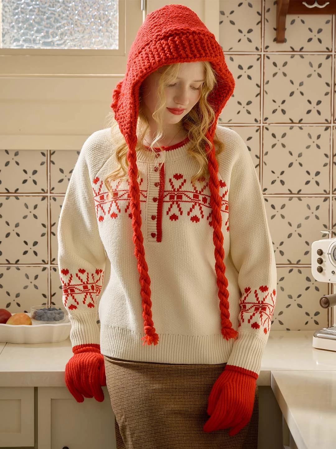 Cyber Core MultiPanelCut Sarah Contrast Crew Neck Pattern Sweater