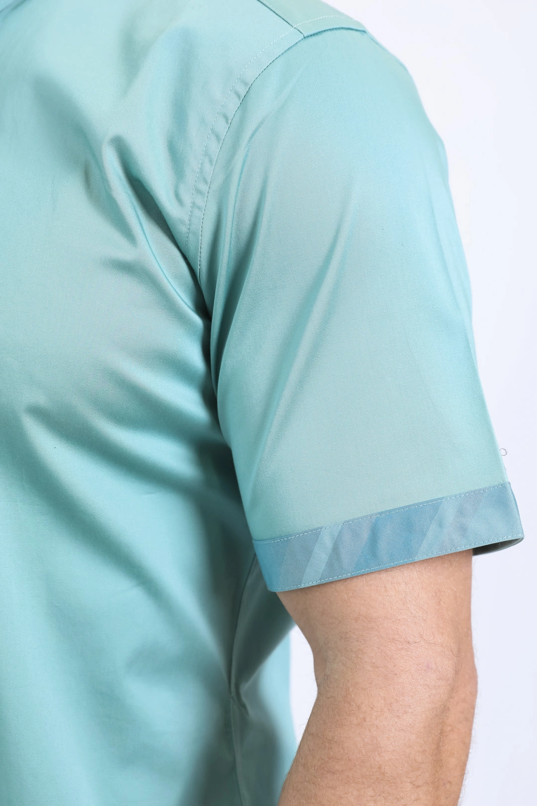 Satin Cotton/Spandex Short Sleeve Teal Shirt Work Appropriate Geometric Shape