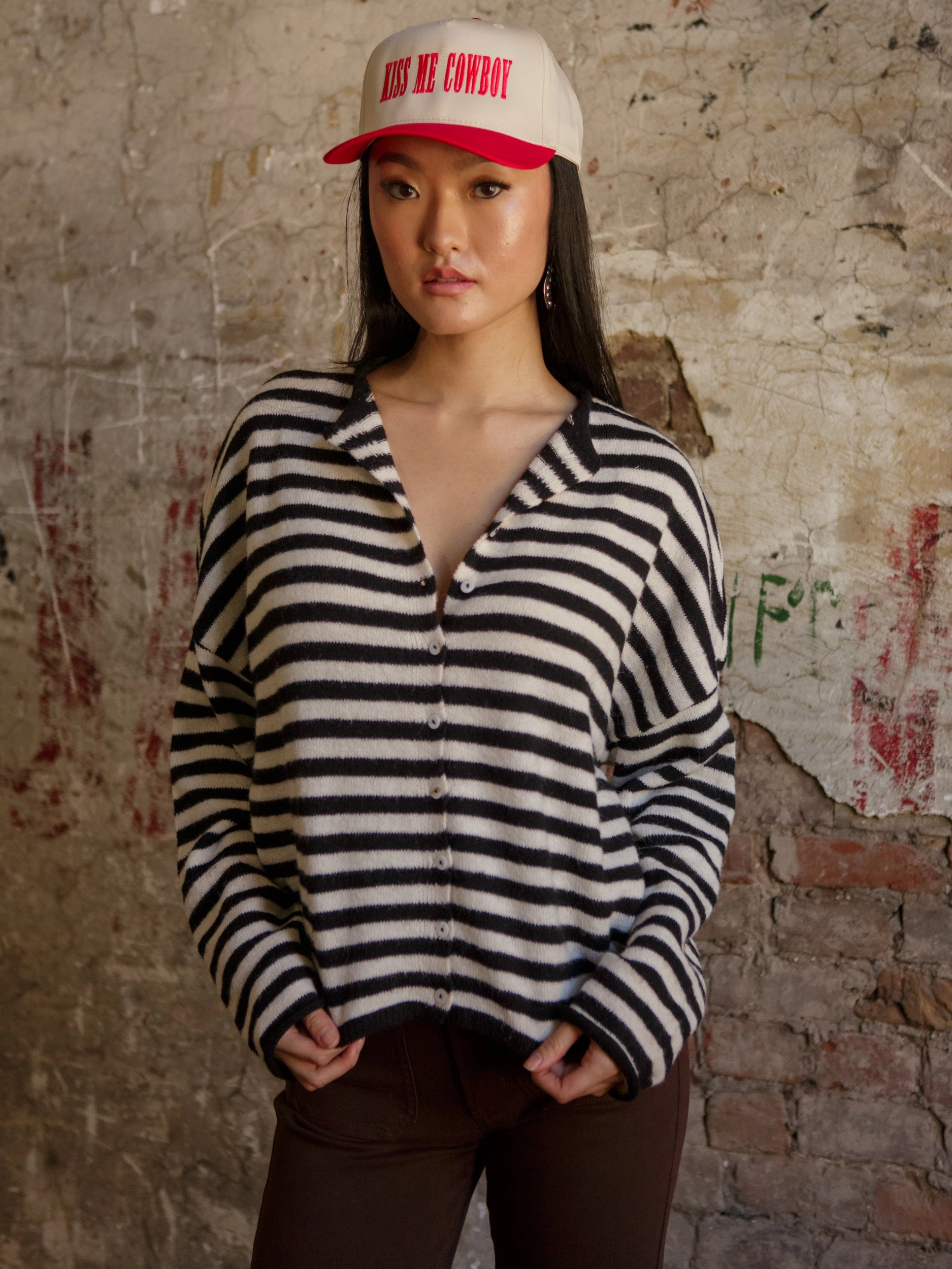 Shay Slouchy Sweater Comfort Fit Seamless Stitching