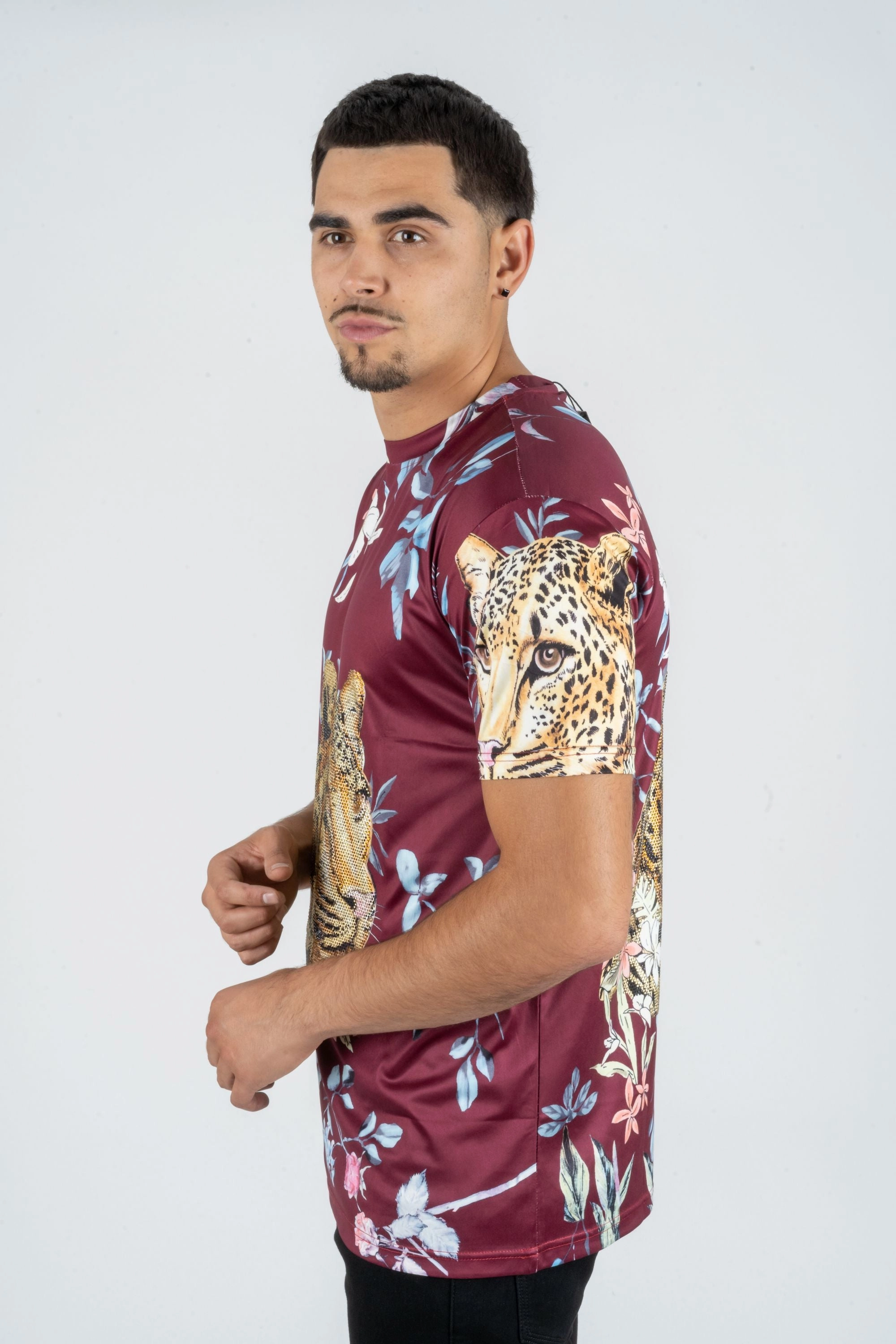 Fashion Top Comfort and Fit Men's Cotton Wine Rhinestone T-shirt