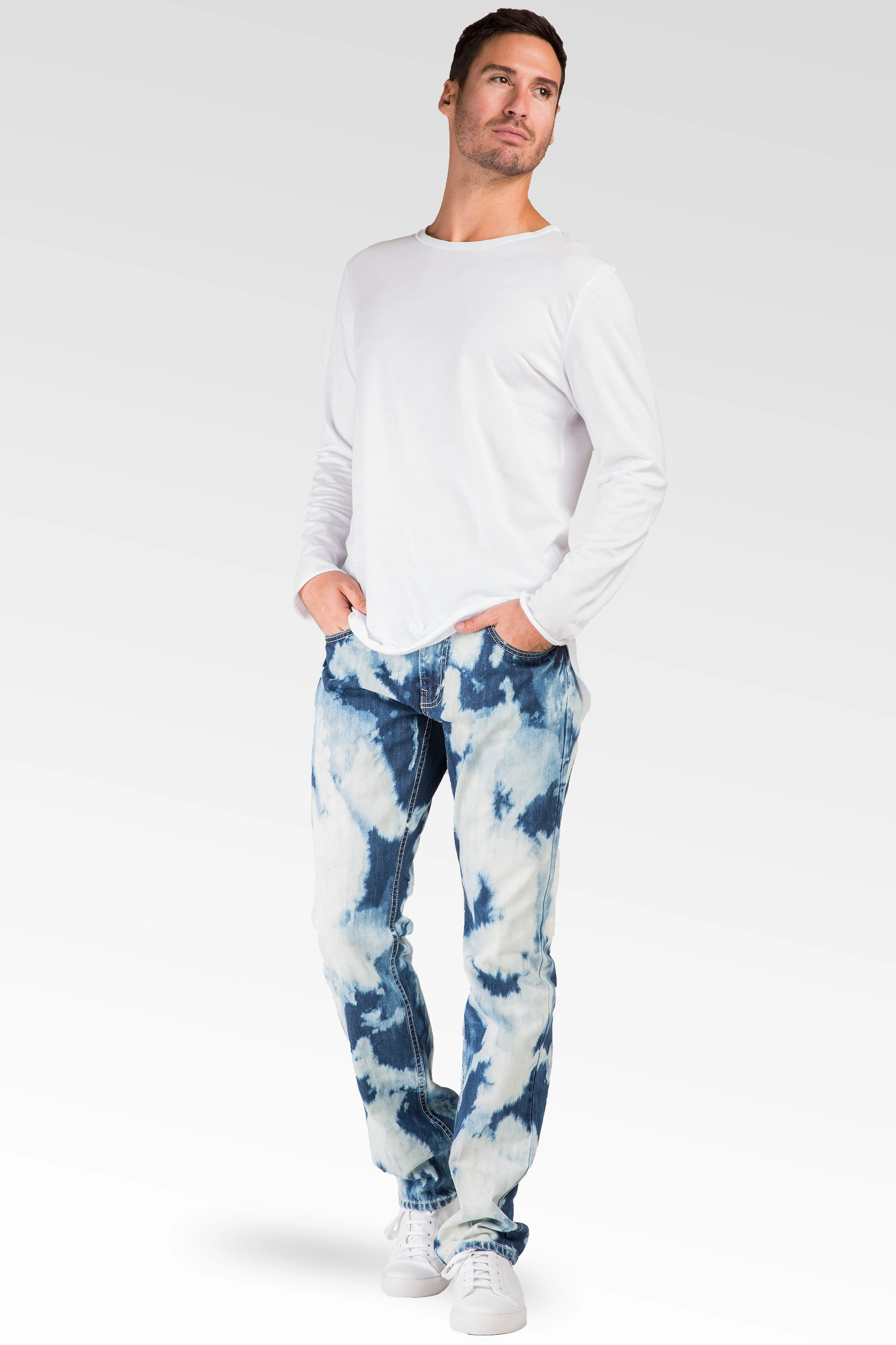 Simple Dress Slim Straight Tainted Bleach Washed Premium Denim Signature 5 Pocket Jeans