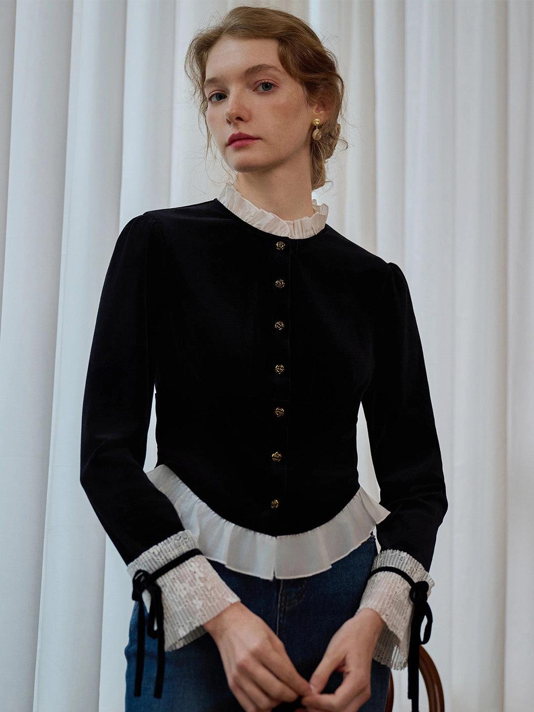 Urban Chic High-Quality Fabric ??Final Sale??Alice Contrast Lace Ruffle Trim Velvet Blouse