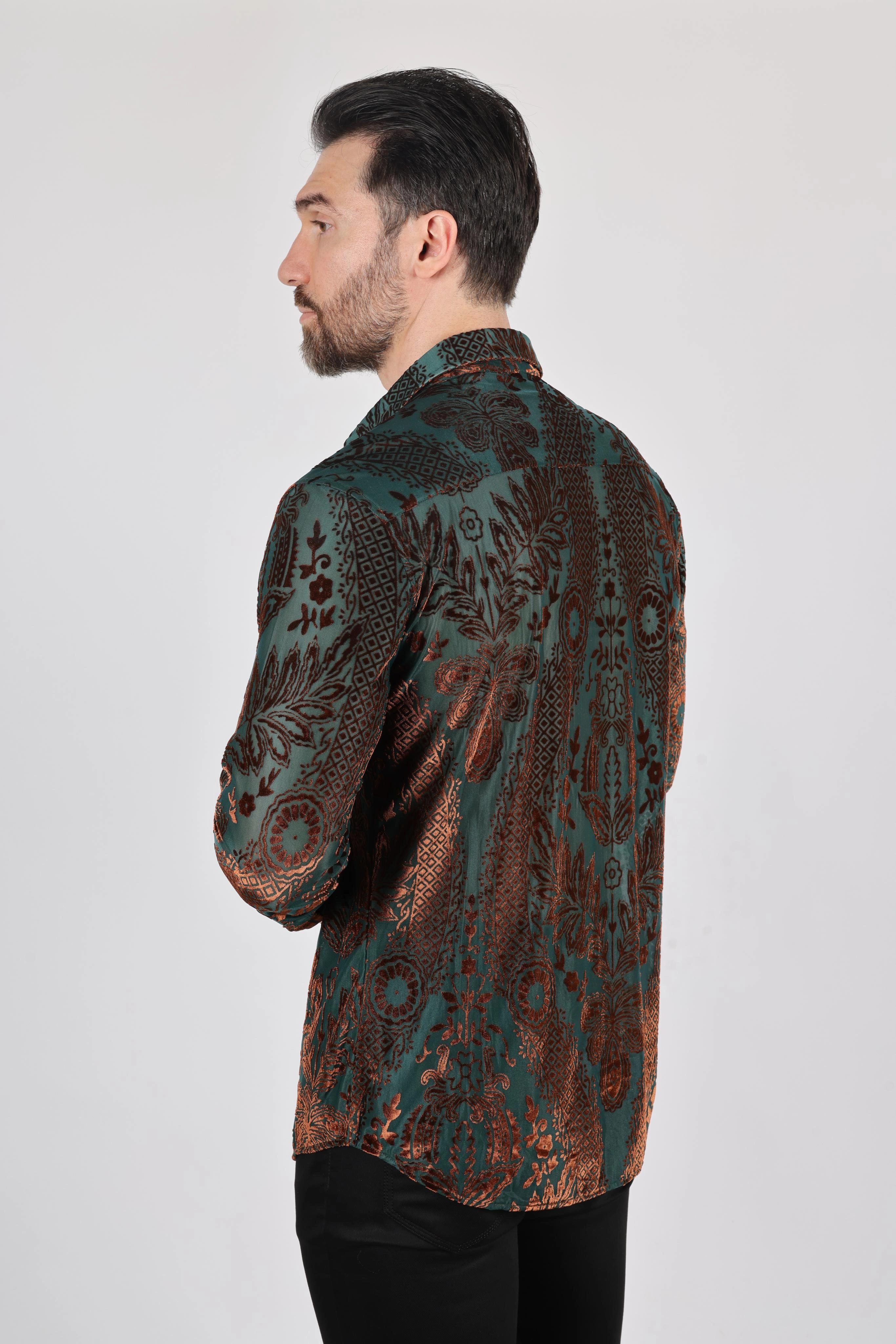 Sporty Comfort Mens Modern Fit Stretch Velvet Fashion Shirt