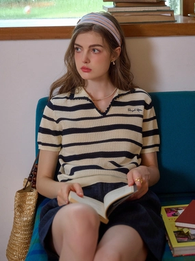 ZeroRestrictionMobility FrictionResistant Eva V-Neck SR Logo Stripe 100% Cotton Top