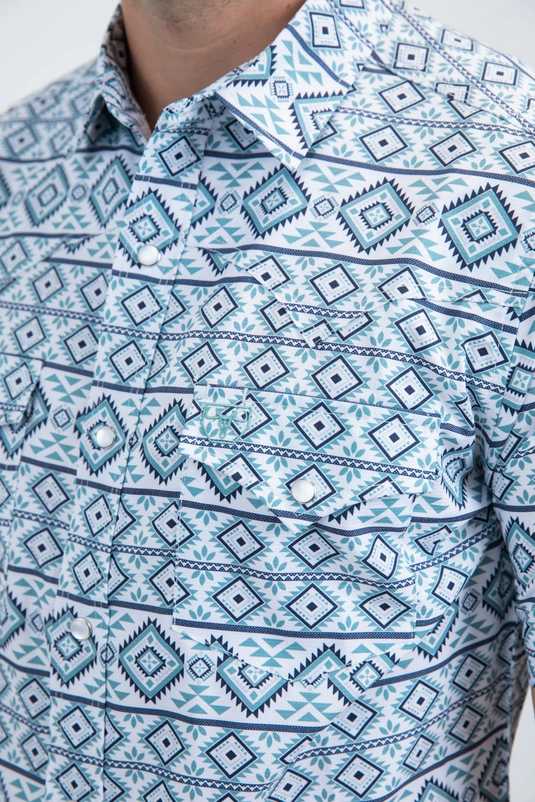 Chic Comfort Active Design Men's Performance Western Short Sleeve White Shirt