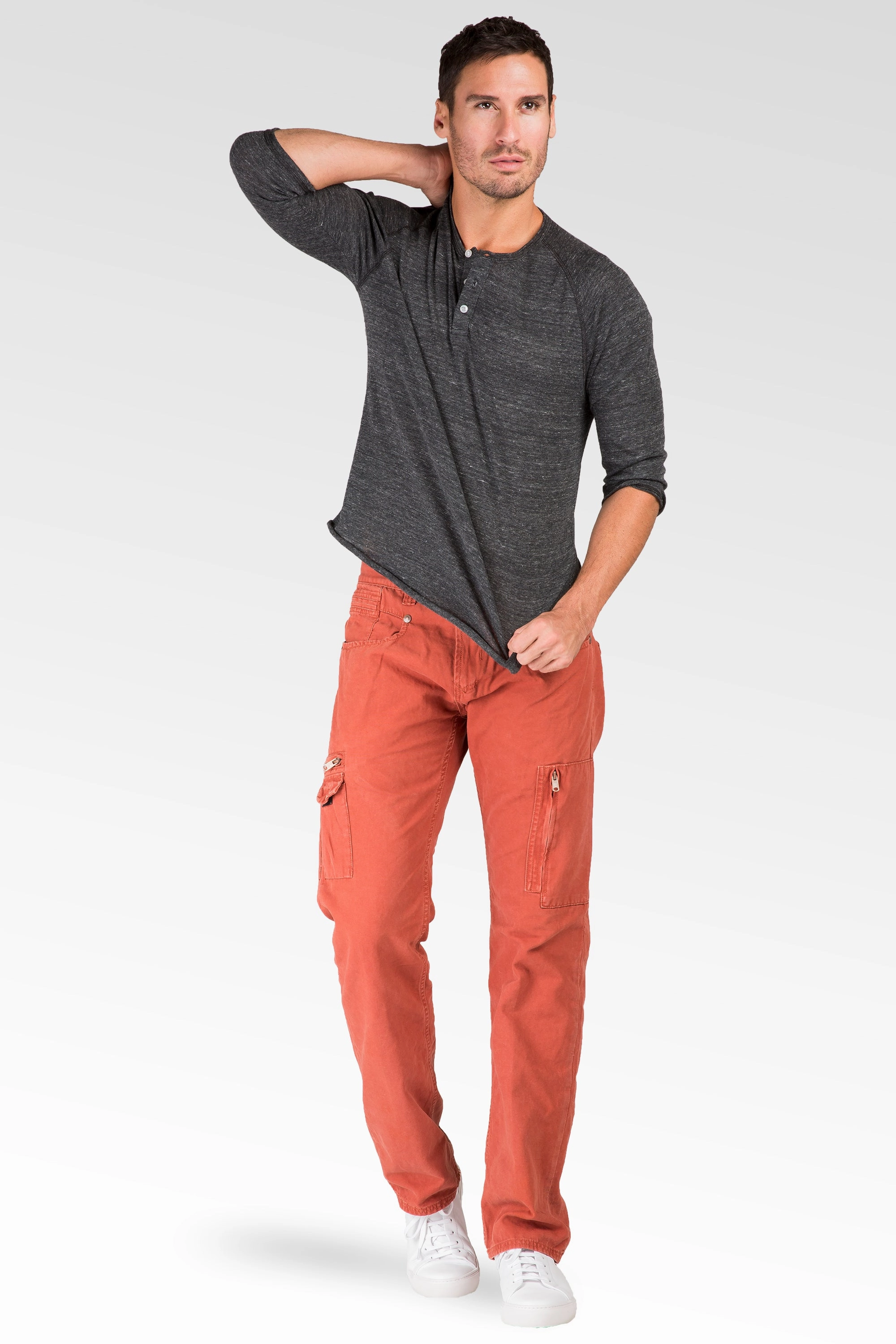 Level 7 Men's BBQ Red Midrise Relaxed Fit Canvas Jeans Utility Cargo Pockets Cool Sweater Elegant Layer