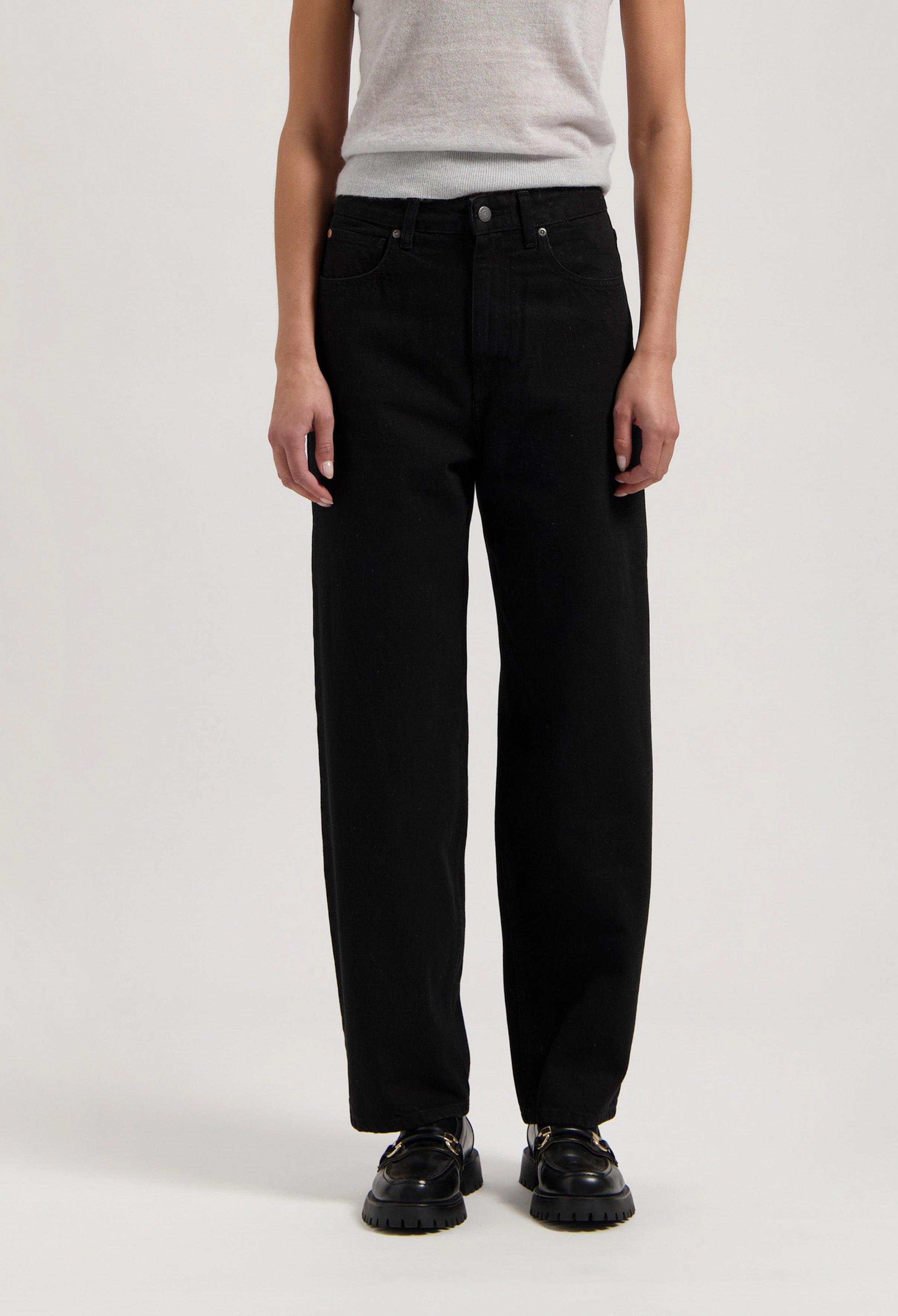 Brooke High Barrel - Nero Nero Halo Glow Fashion Dress