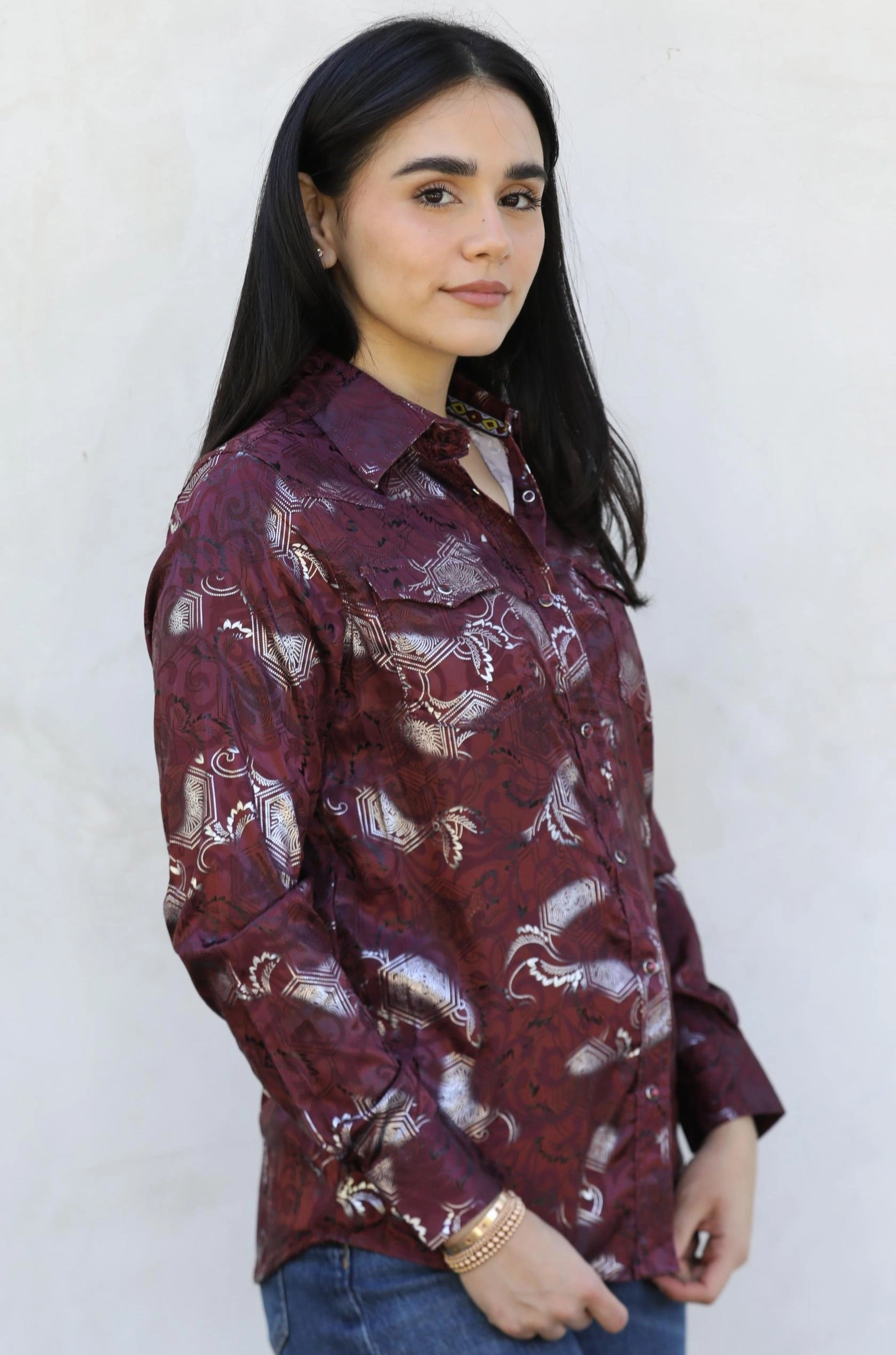 Errand Ready Anti Pill Treatment Womens Modern Fit Stretch Foil Fashion Shirt