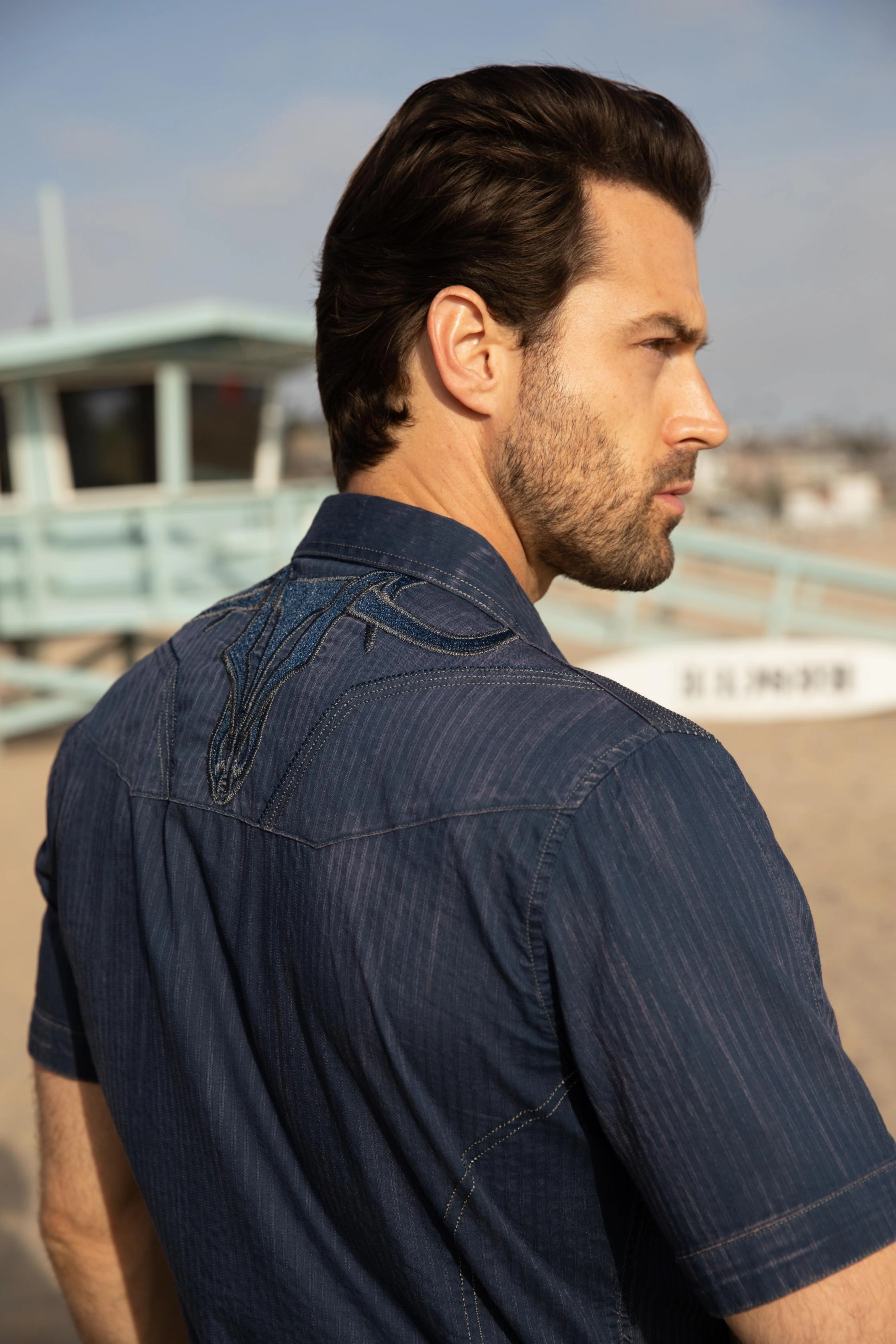 Flexible Shoulder Panels High-End Finish Mens Embroidery Modern Fit Stretch Short Sleeve Shirt